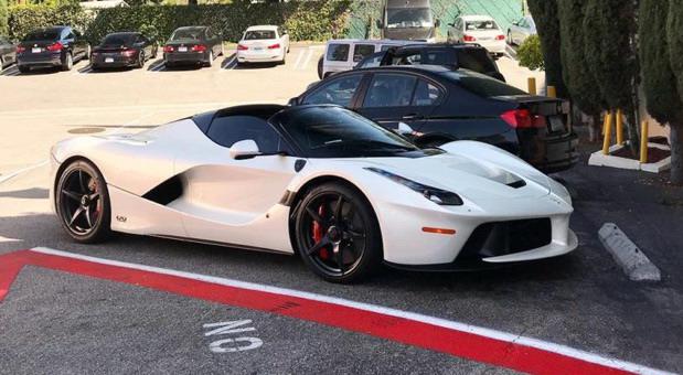 180896-laferrari aperta.jpg