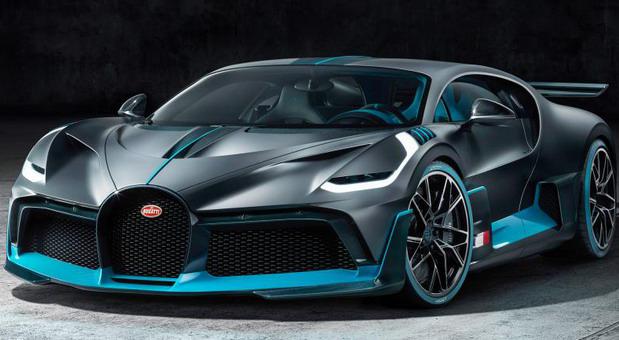 bugatti divo 2111.jpg