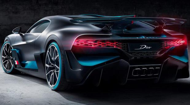 bugatti divo 21111.jpg