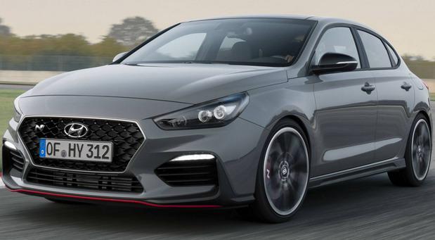 184583-hyundai-i30-fastback 111.jpg