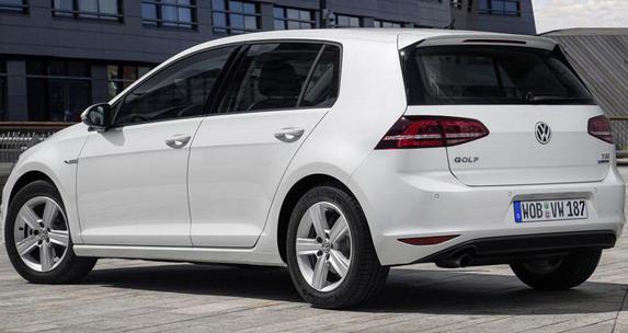 132098-vw golf 66.jpg