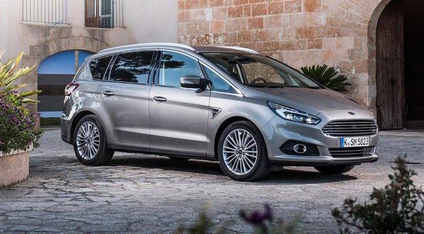 ford smax 111.jpg