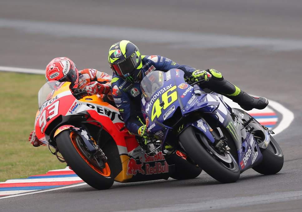 marc-marquez-valentino-rossi.jpg