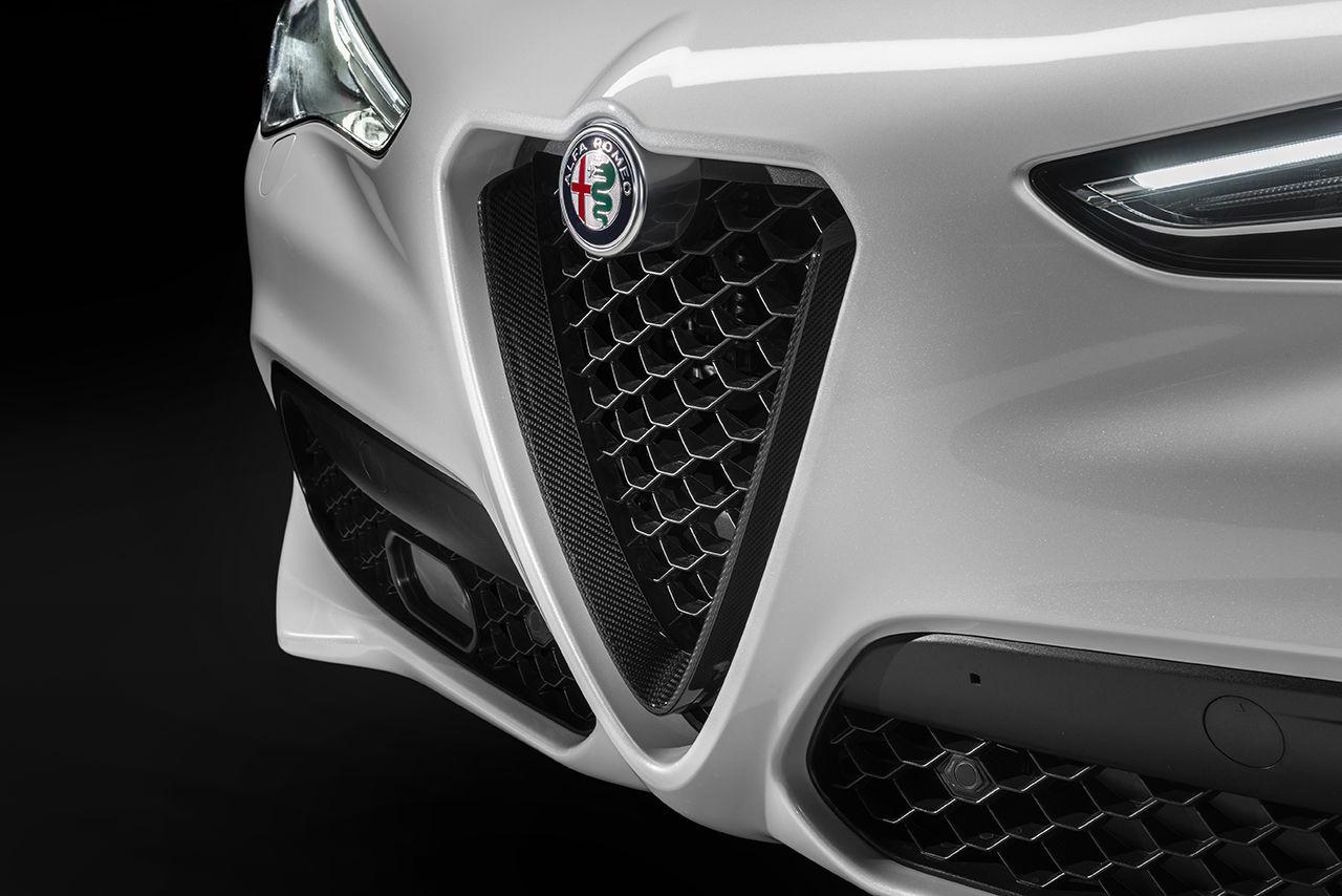 Alfa Romeo Na Međunarodnom Salonu U Ženevi 2019 Godine