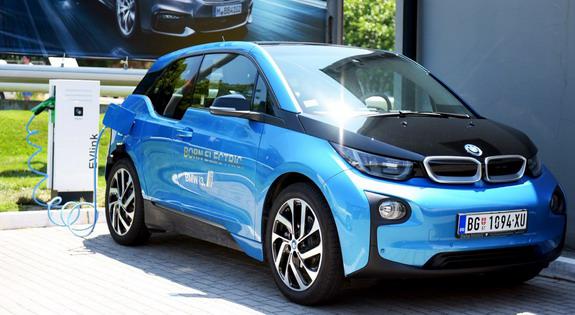 167274-BMW i3.jpg