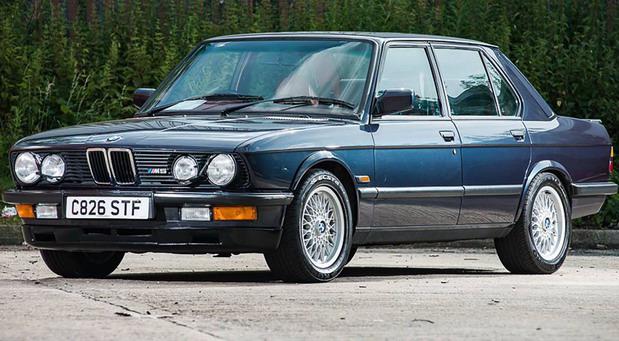 194244-bmw m5 003.jpg