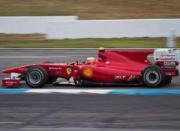 800px-Fernando_Alonso_German_GP_2010-300x217.thumb.jpg.664fc74bb35f2486ba41b976d6e78da2.jpg