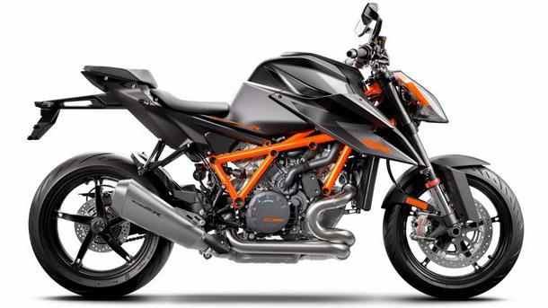 ktm-1290-superduke-r 02.jpg