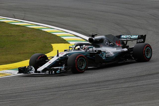 mercedes f1 q1.jpg