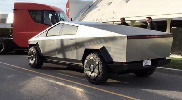 tesla cybertruck 2020.jpg