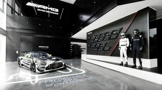 Mercedes-AMG-experience 02.jpg