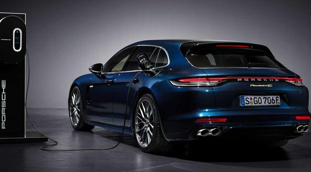 porsche-panamera 2021 10.jpg