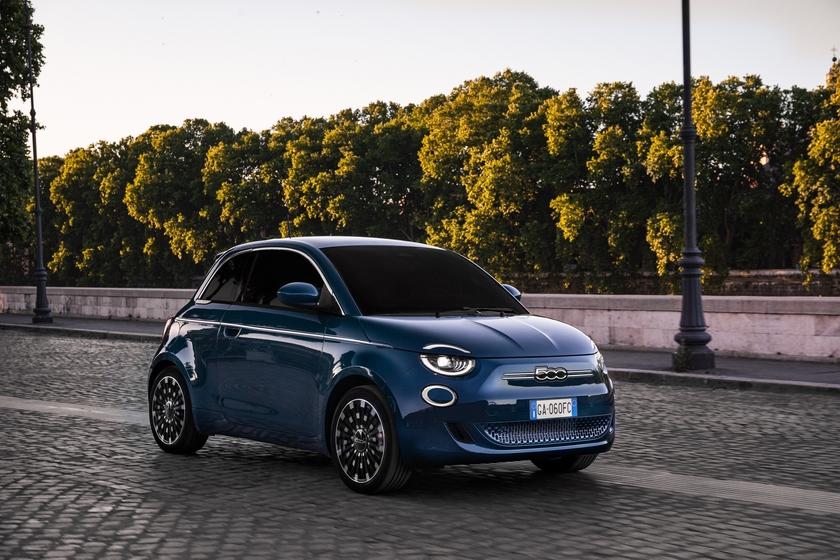 rsz_fiat_new_500 “la_prima”_hatchback.jpg