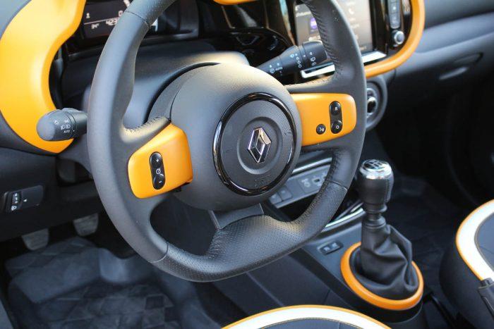 twingo orange011.jpg