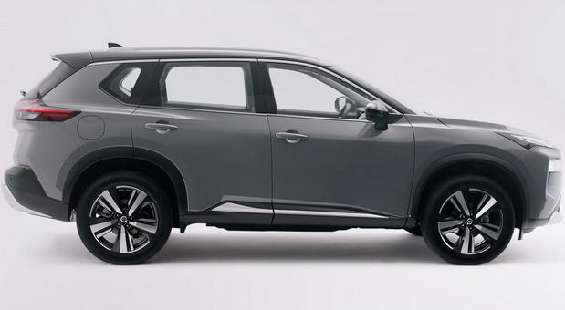 nissan xTrail 2021 01.jpg
