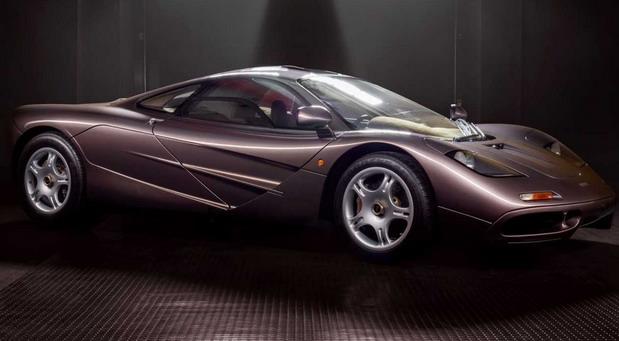 mclaren f1 300km.jpg