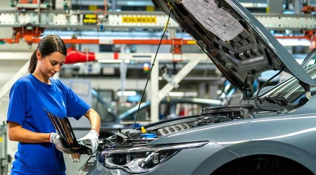 216570-vw fabrika.jpg