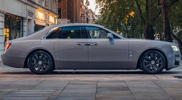 rolls e01.jpg