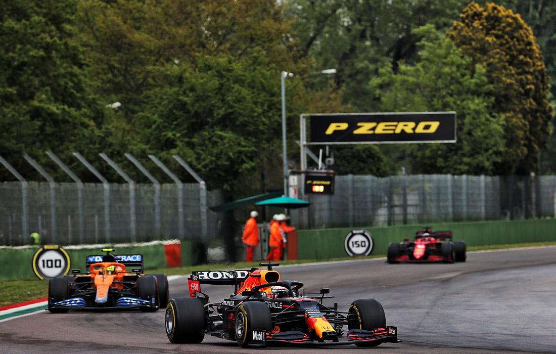 verstappen_norris_imola_2021_race.jpg.f9a76744af0a4bdeced3c2ab56fb24ee.jpg