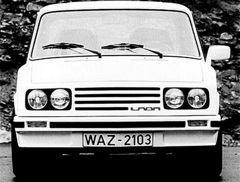lada 2103 02.jpg
