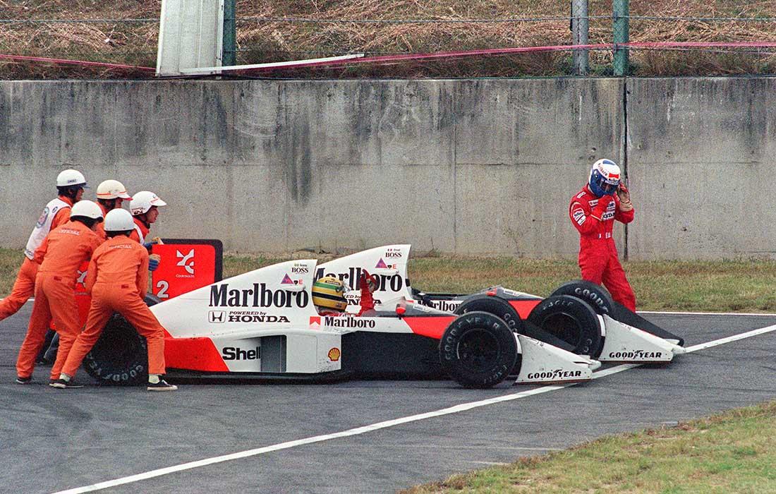 senna_prost_crash_1989.jpeg.66dca58a6d050c718d264cdaafba2dcc.jpeg (1100×700)