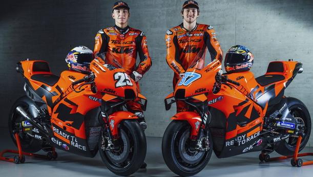 222104-ktm 2022 01.jpg