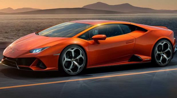 lamborghini huracan orange.jpg