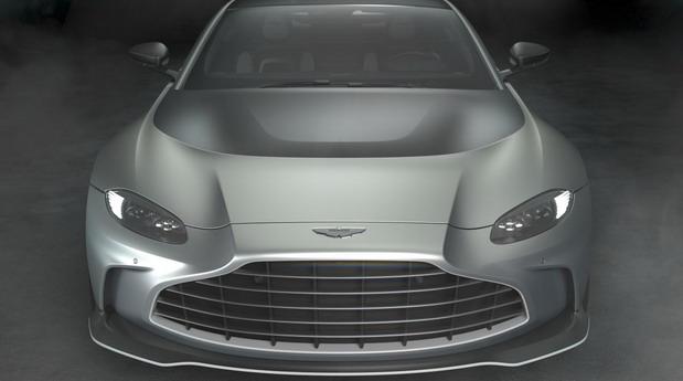 aston v12 05.jpg