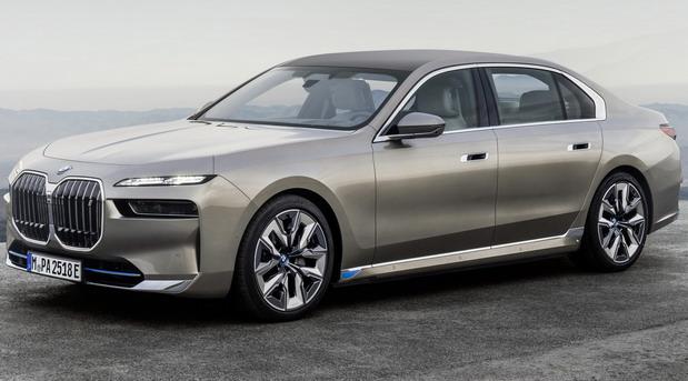 bmw i7 2022 13.jpg