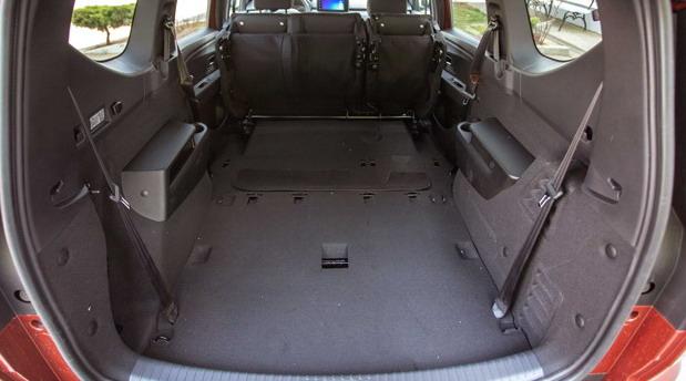 dacia jogger 01.jpg