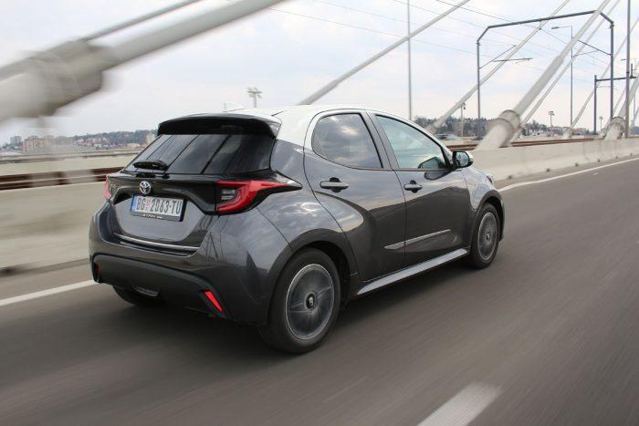 yaris 81.jpg