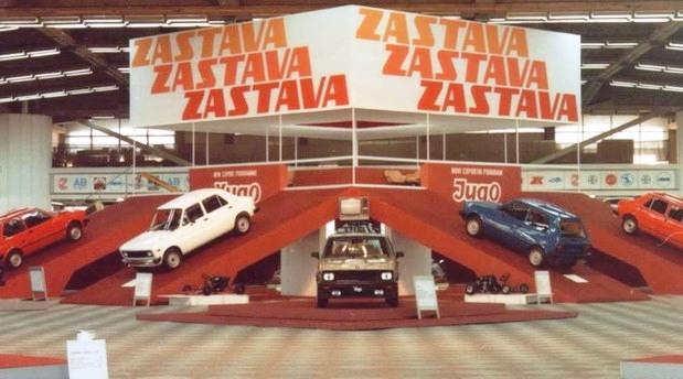 zastava stand.jpg