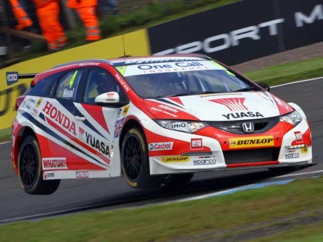 btcc-tourer 08.jpg