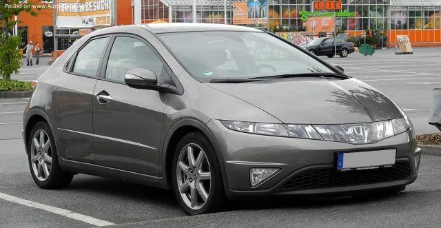 Honda-Civic-5D-VII 14.jpg