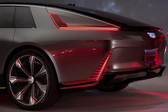 226461-cadillac celestiq 04.jpg