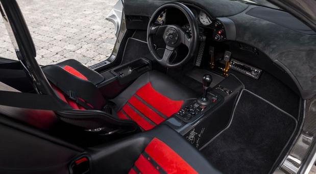 mclaren f1 059 01.jpg