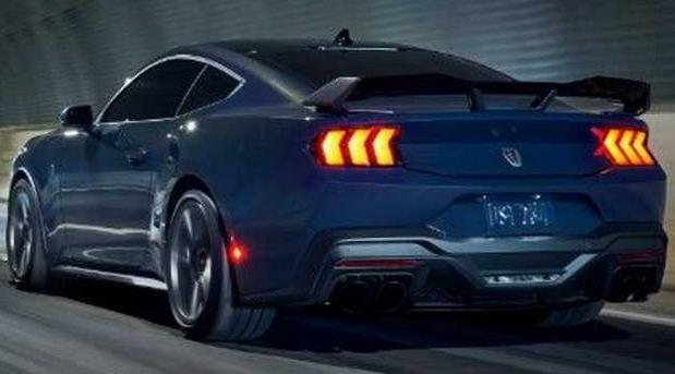 ford mustang dark horse 01.jpg