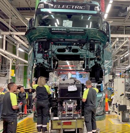 volvo trucks 2.jpg