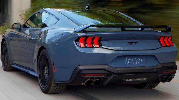 ford mustang 2023 012.jpg