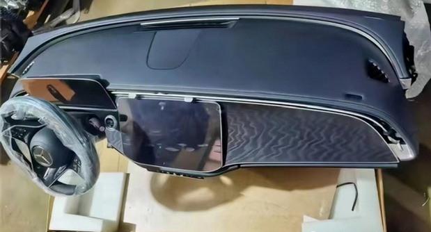 229813-mercedes e 2023.jpg