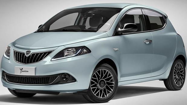 Lancia Ypsilon 2023 03.jpg