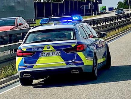 221392-policija de.jpg