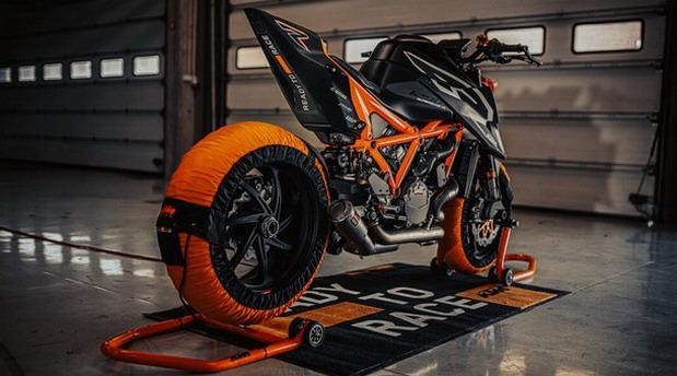 ktm-1290-super-duke-rr-2023 01.jpg