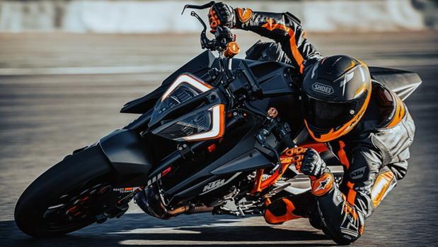 ktm-1290-super-duke-rr-2023 03.jpg