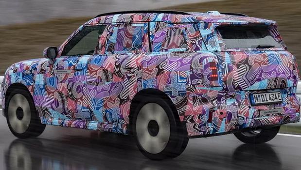 mini c 01.jpg
