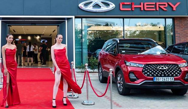chery salon bg03.jpg