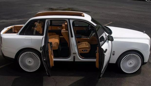 235755-rolls cullinan 02.jpg