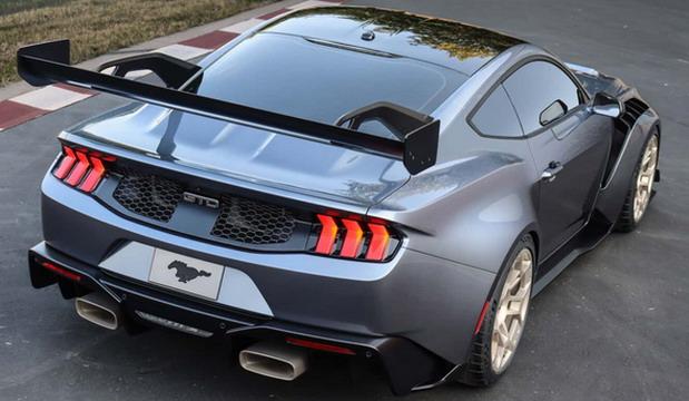 ford mustang gtd 02.jpg