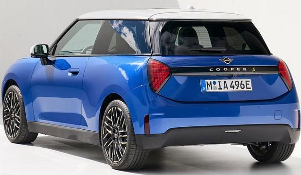 Mini Cooper 2024 3.jpg