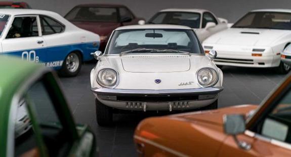 166316-mazda r 05.jpg